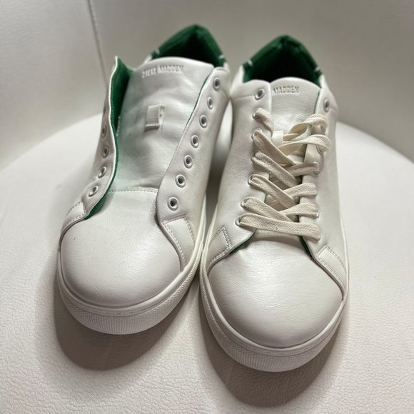 STEVE MADDEN Flexed Low Top Sneaker In Wht/grn - Picture 3 of 5